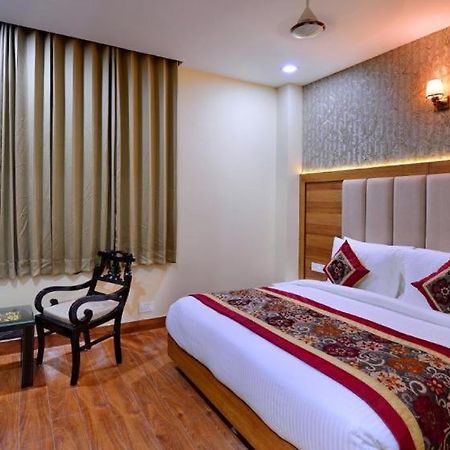 Hotel White Αμριτσάρ Εξωτερικό φωτογραφία