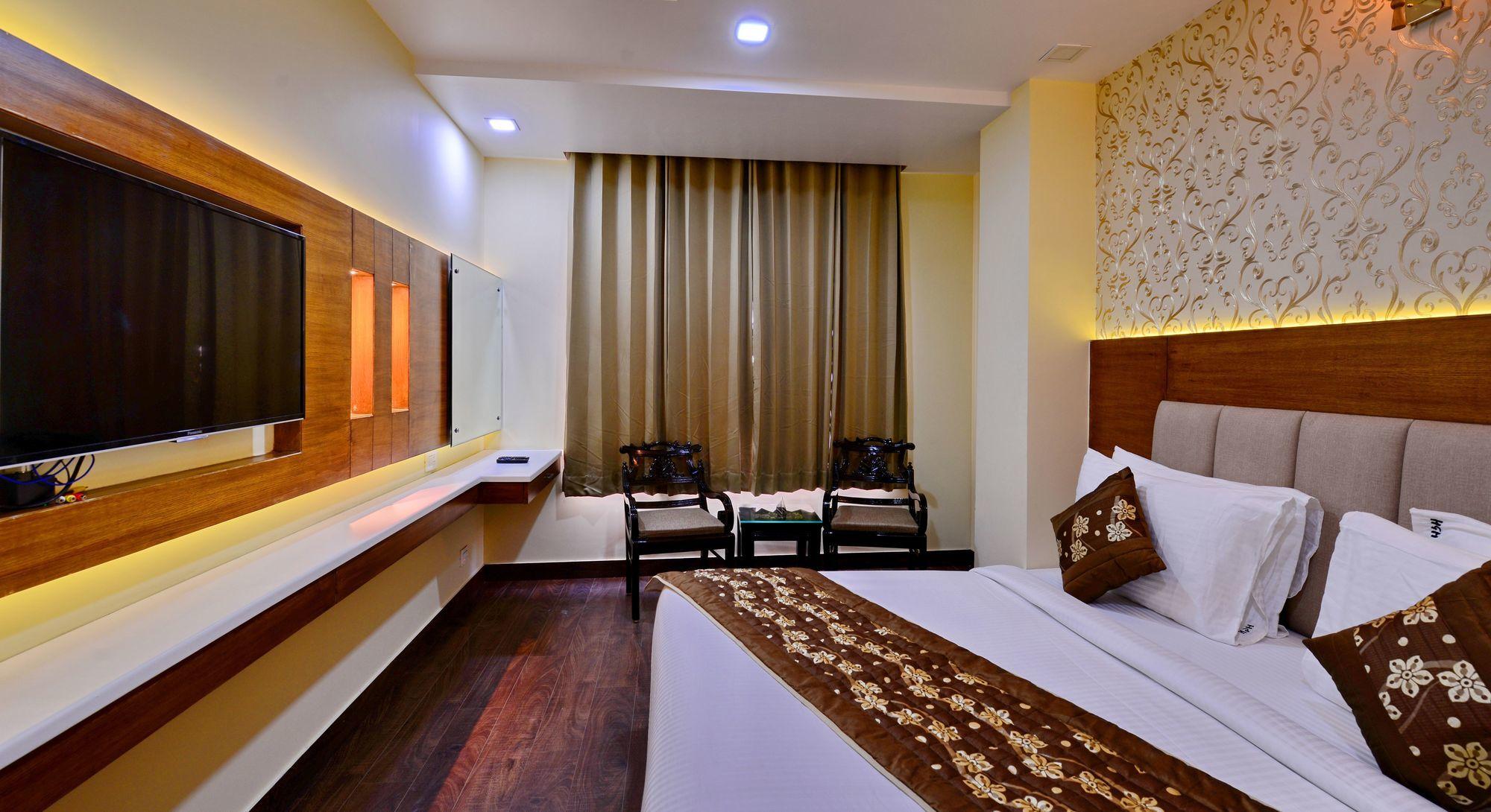Hotel White Αμριτσάρ Εξωτερικό φωτογραφία