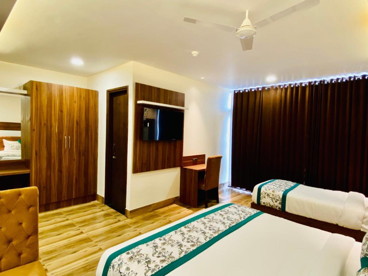 Hotel White Αμριτσάρ Εξωτερικό φωτογραφία