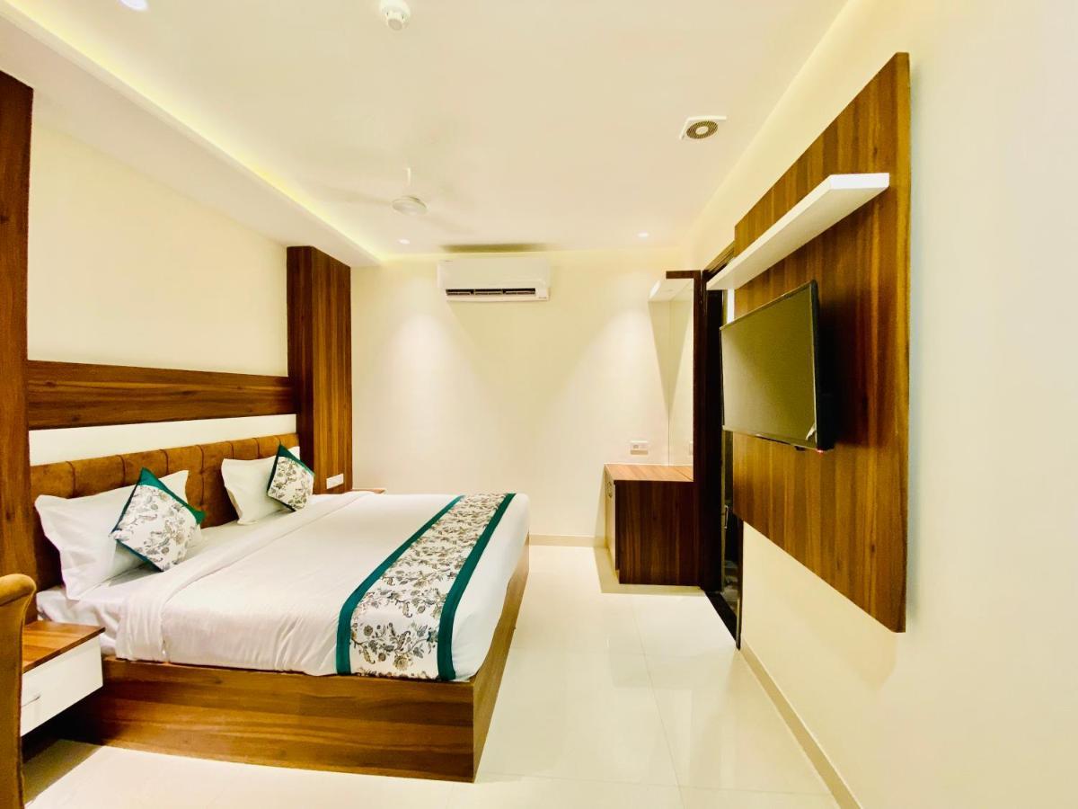 Hotel White Αμριτσάρ Εξωτερικό φωτογραφία