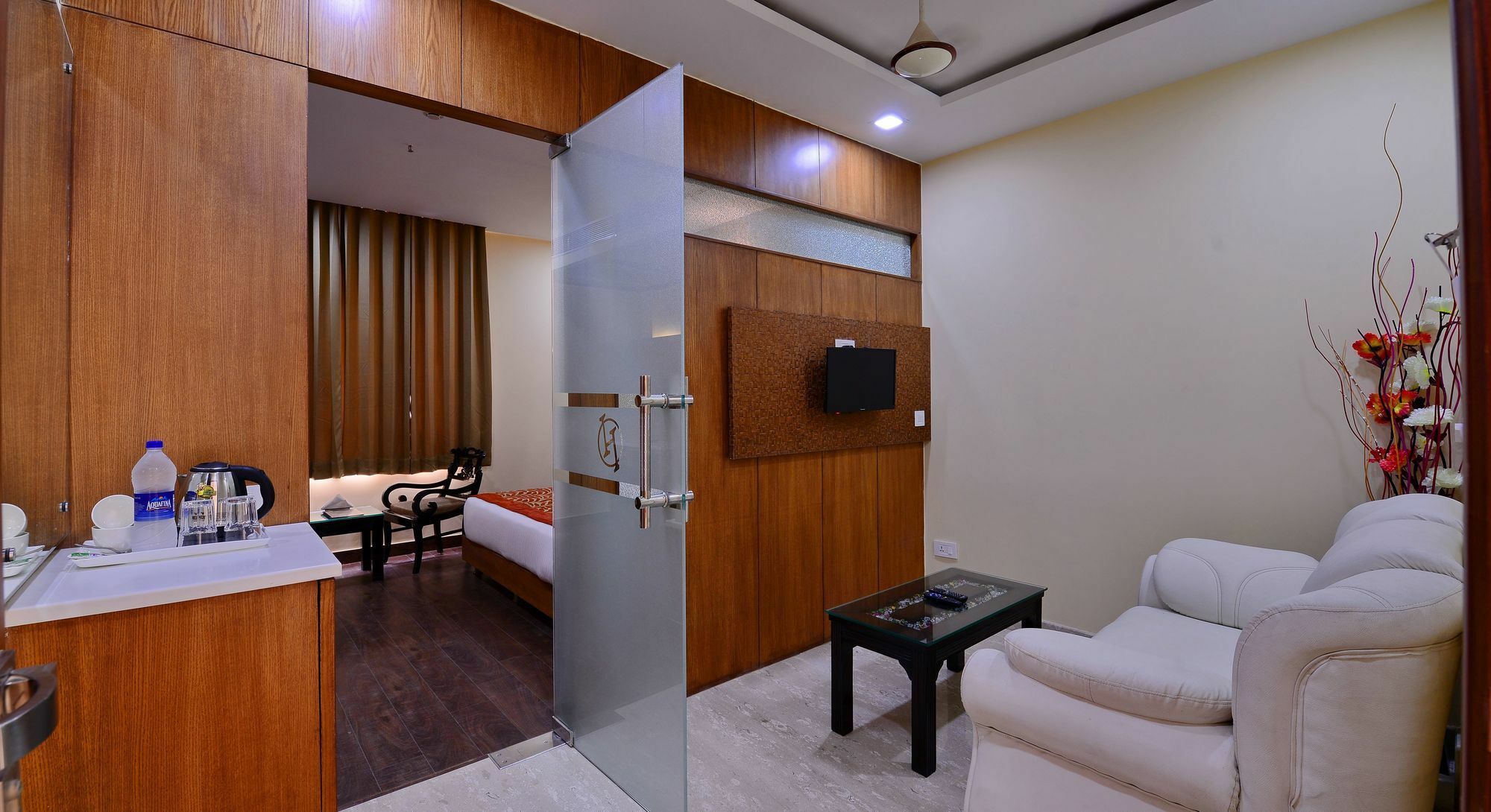 Hotel White Αμριτσάρ Εξωτερικό φωτογραφία